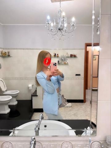 Проститутка Медея